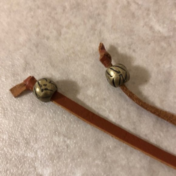 Kenneth Cole Mini Leather Hobo Bag EUC - Picture 7 of 11